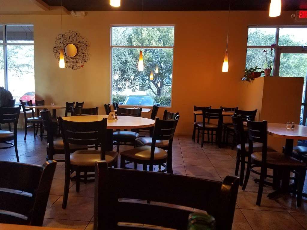 Medellin Restaurant | 4631 FL-7 #26, Coral Springs, FL 33067, USA | Phone: (954) 755-0941