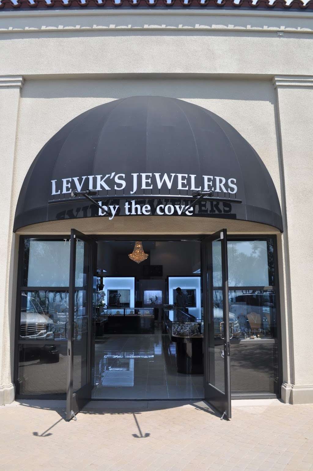 Leviks Jewelers by the Cove | 7882 East Coast Hwy, Newport Coast, CA 92657, USA | Phone: (949) 715-3899