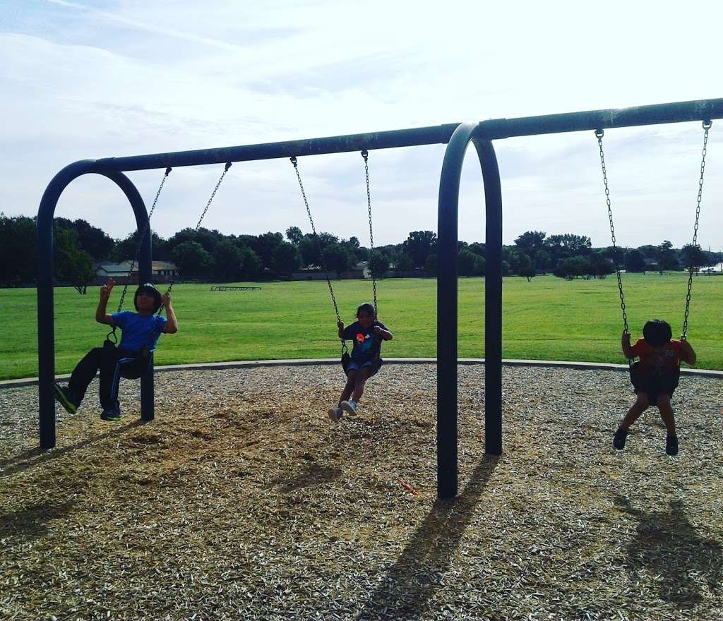 Sugarberry Park Playground | 9100-9150 County View Rd, Dallas, TX 75249, USA