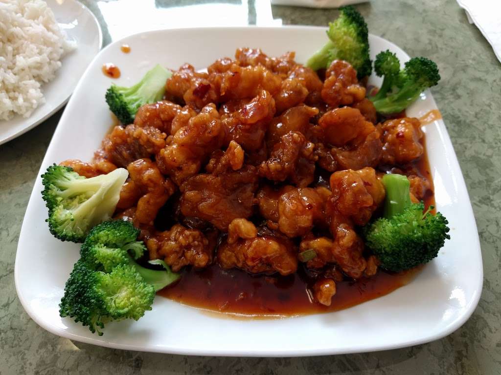 Asian Garden | 7720 S Lovers Lane Rd, Franklin, WI 53132, USA | Phone: (414) 425-8588