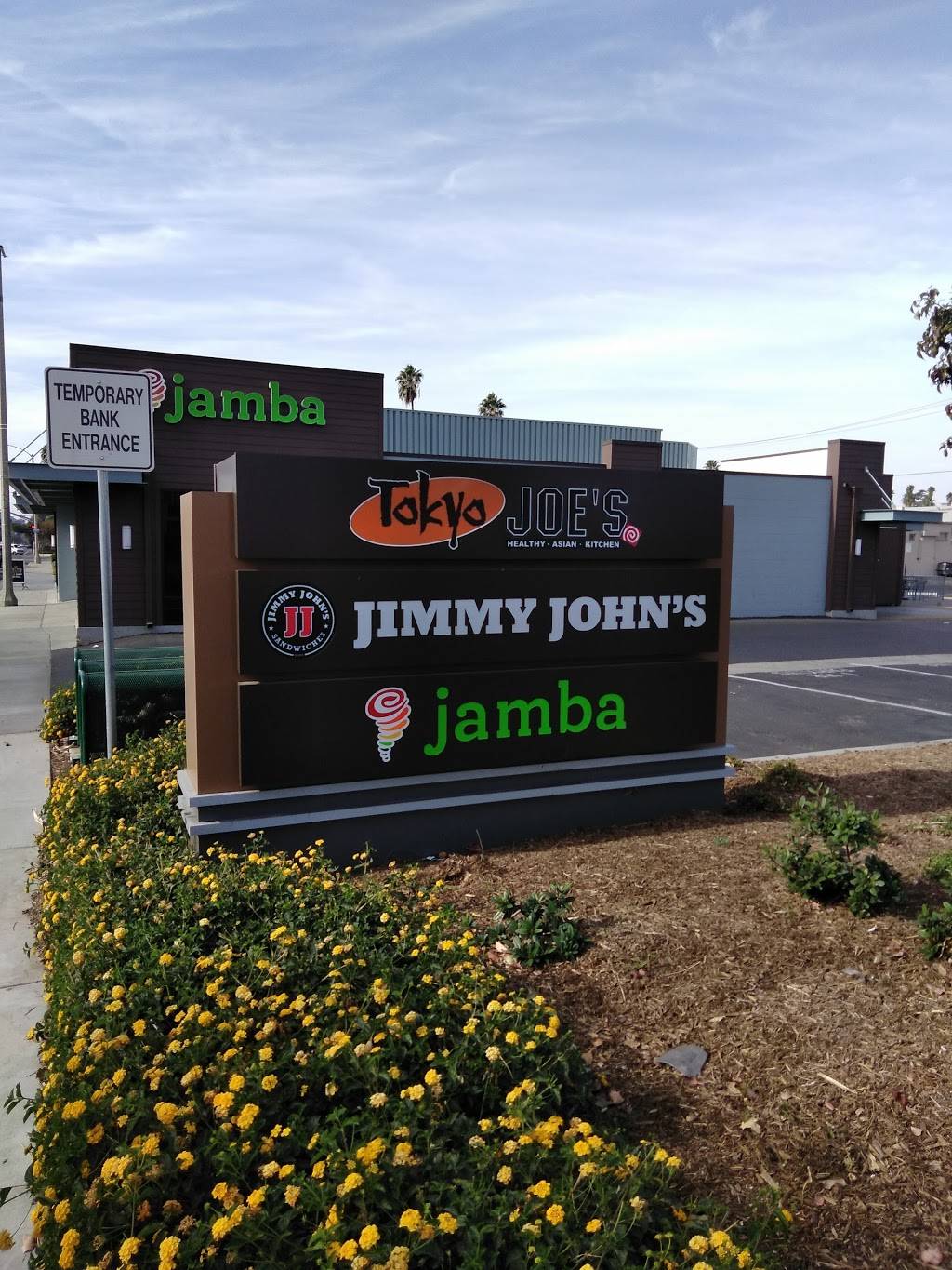 Jamba 3747 Central Ave | 3747 Central Ave, Riverside, CA 92506, USA | Phone: (951) 628-1399