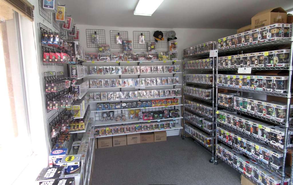 The Big 3 Collectibles | 10221 Old River School Rd, Downey, CA 90241, USA | Phone: (562) 392-0973