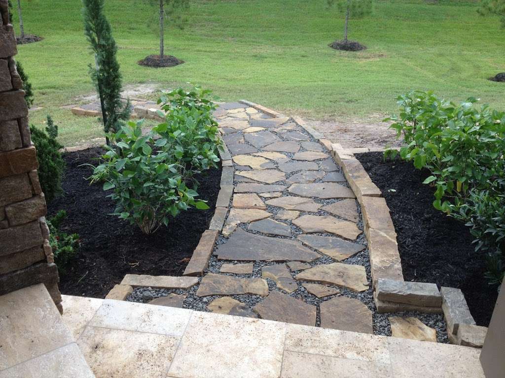 CREATIVE WOOD WORKS & LANDSCAPING of League City | 2525 St Christopher Ave suite 2024, League City, TX 77573, USA | Phone: (281) 889-0598