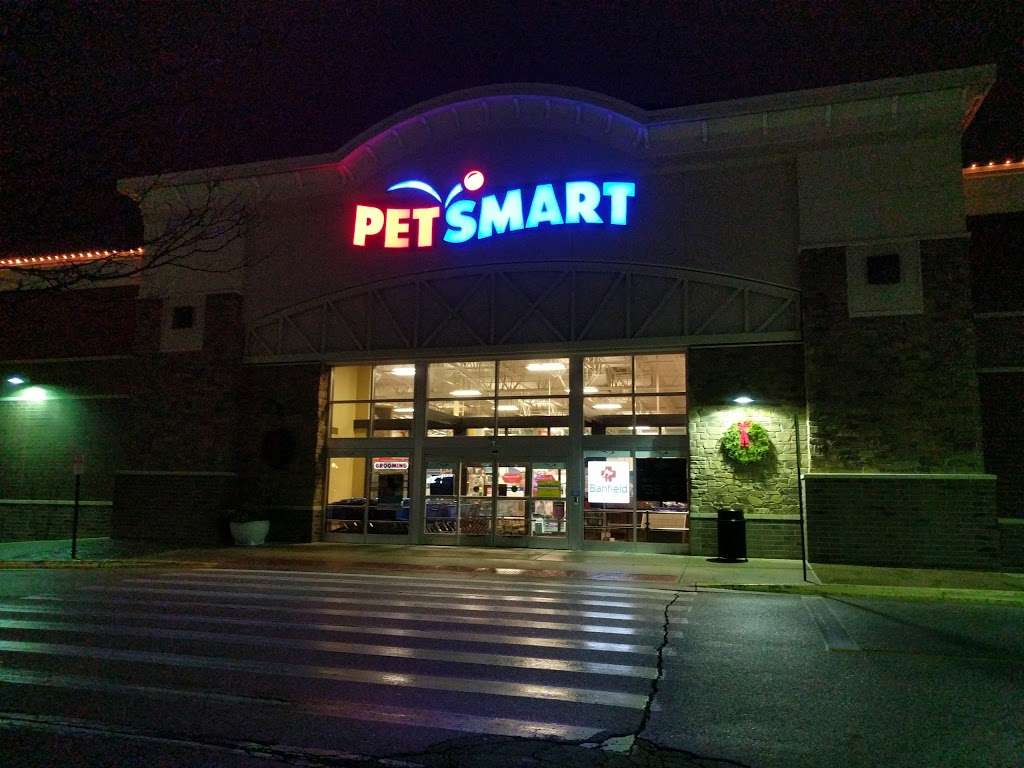 PetSmart | 20771 N Rand Rd Bldg G, Kildeer, IL 60047 | Phone: (847) 438-3404