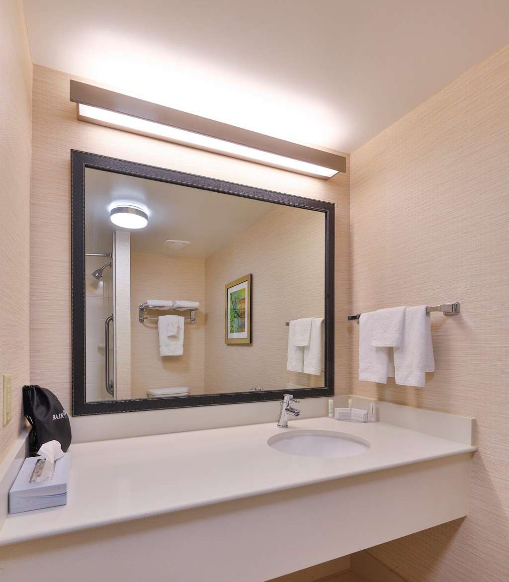 Fairfield Inn by Marriott Lexington Park Patuxent River Naval Ai | 22119 Three Notch Rd, Lexington Park, MD 20653 | Phone: (301) 863-0203