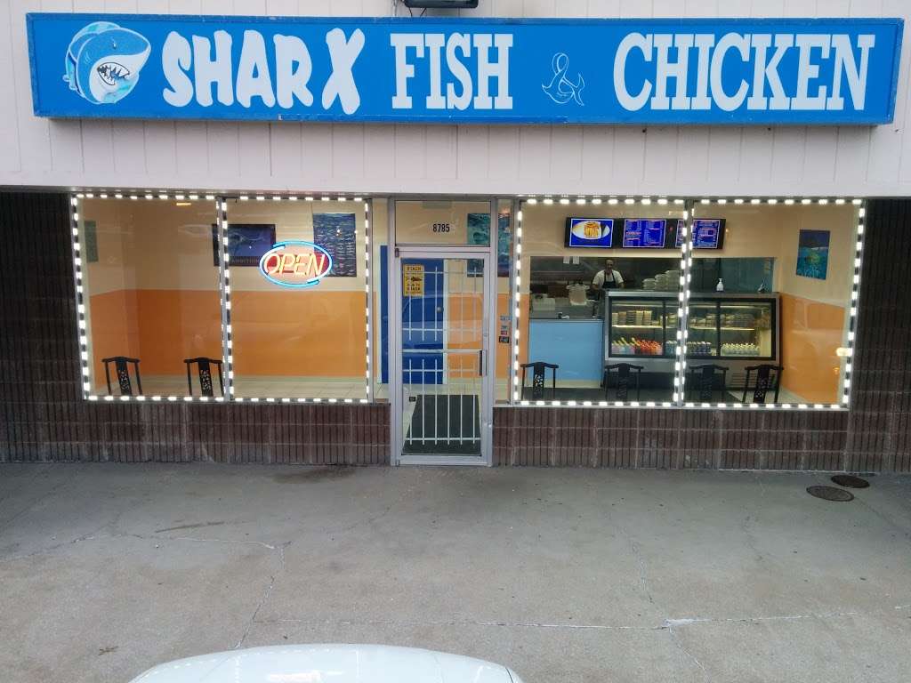 Sharx Fish & Chicken | 8785 Blue Ridge Blvd, Kansas City, MO 64138, USA | Phone: (816) 888-4809