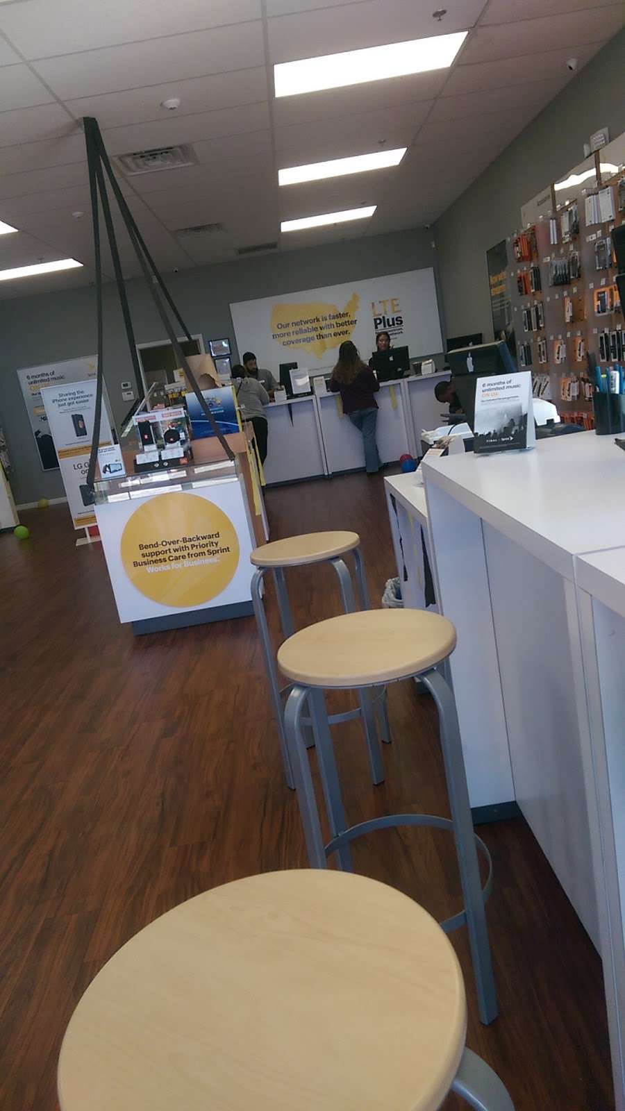 Sprint Store | 2700 Deer Creek Commerce Ln, Davenport, FL 33837, USA | Phone: (863) 547-9147