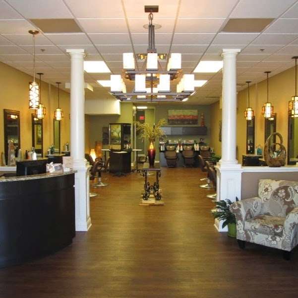 Style Station Salon & Tanning | West, 422 US-22, Whitehouse Station, NJ 08889 | Phone: (908) 823-4425