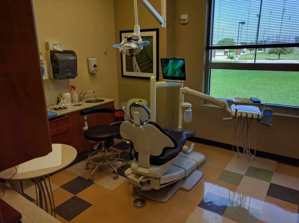 Advanced Education in General Dentistry (AEGD) | 2838 N Oliver Ave, Wichita, KS 67220, USA | Phone: (316) 978-8350