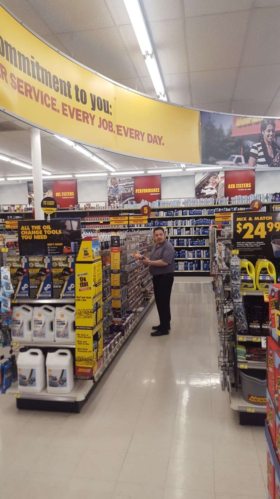 Advance Auto Parts | 110 Goliad Rd, San Antonio, TX 78223, USA | Phone: (210) 531-0303