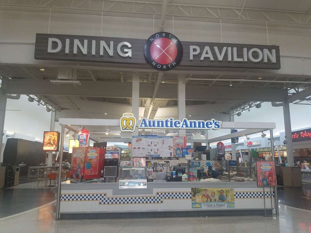 Auntie Annes | 6170 W Grand Ave Spc 45K203, Gurnee, IL 60031 | Phone: (847) 855-7866