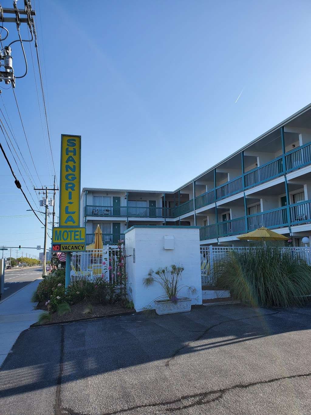 Shangri La Motel | 8400 Coastal Hwy #2799, Ocean City, MD 21842, USA | Phone: (410) 524-1373