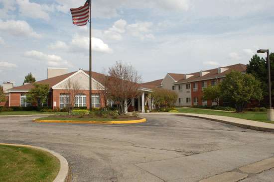 Brookdale Burr Ridge | 6801 High Grove Blvd, Burr Ridge, IL 60527, USA | Phone: (630) 920-2900