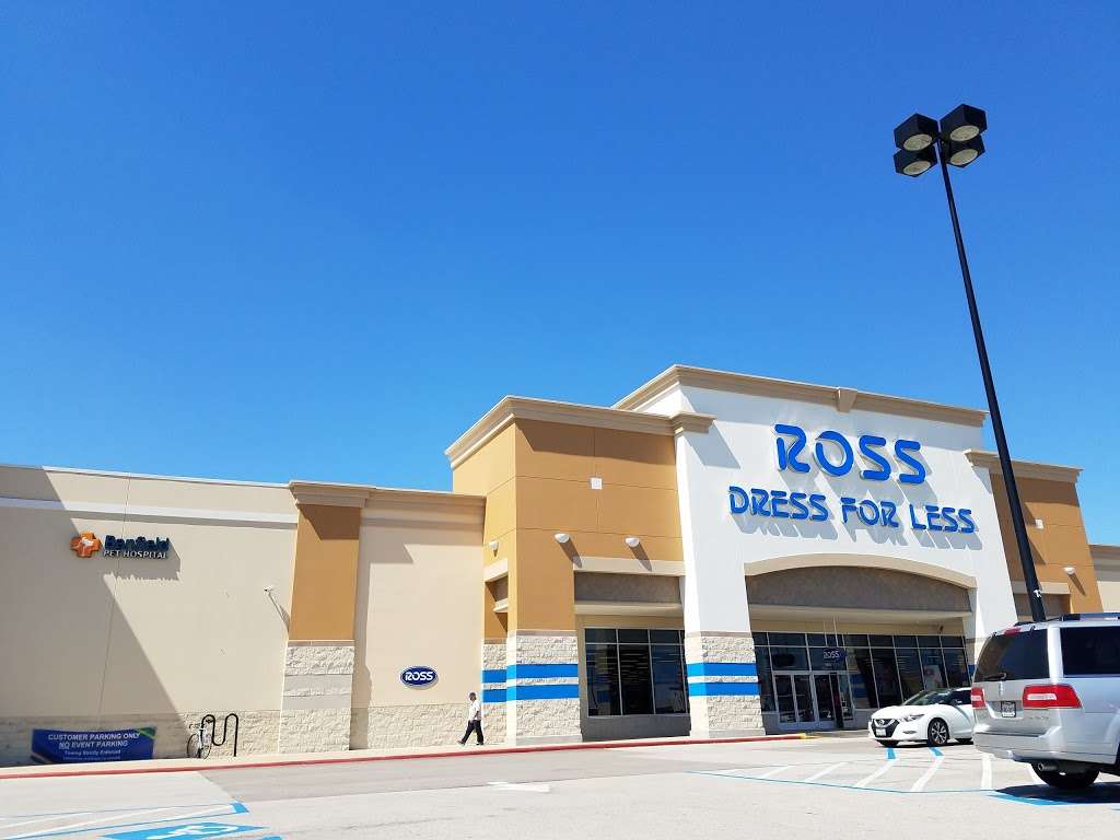 Ross Dress for Less | 8200 Kirby Dr, Houston, TX 77054 | Phone: (832) 778-7600