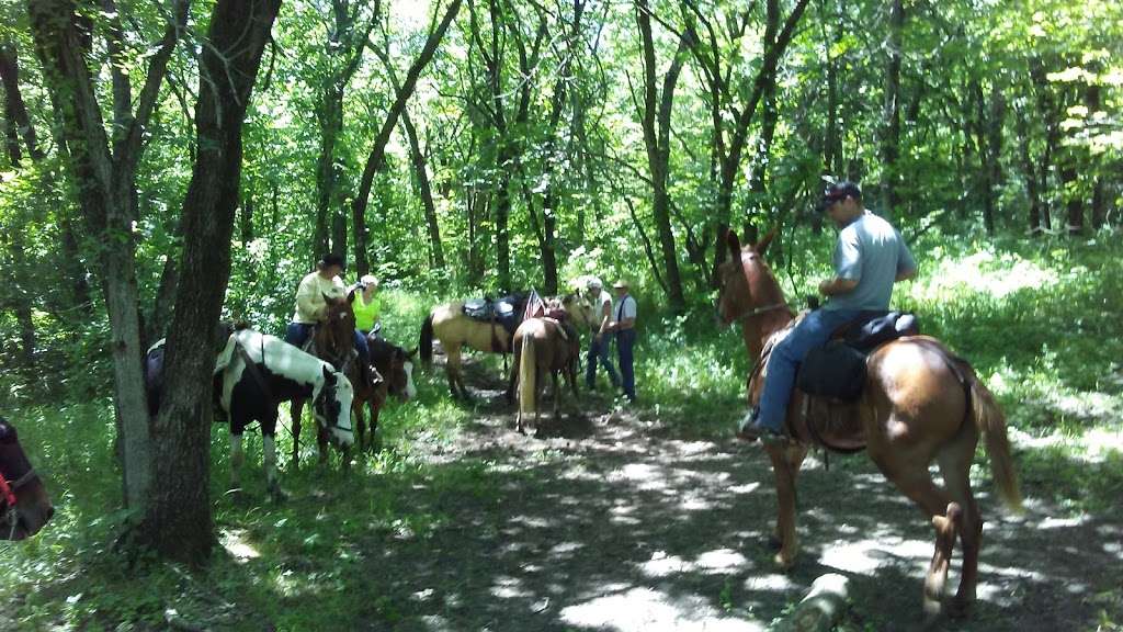 ROCKHAVEN PARK EQUESTRIAN CAMPGROUND (recgovnpsdata) | 872 N 1402 Rd, Lawrence, KS 66049, USA | Phone: (785) 843-7665