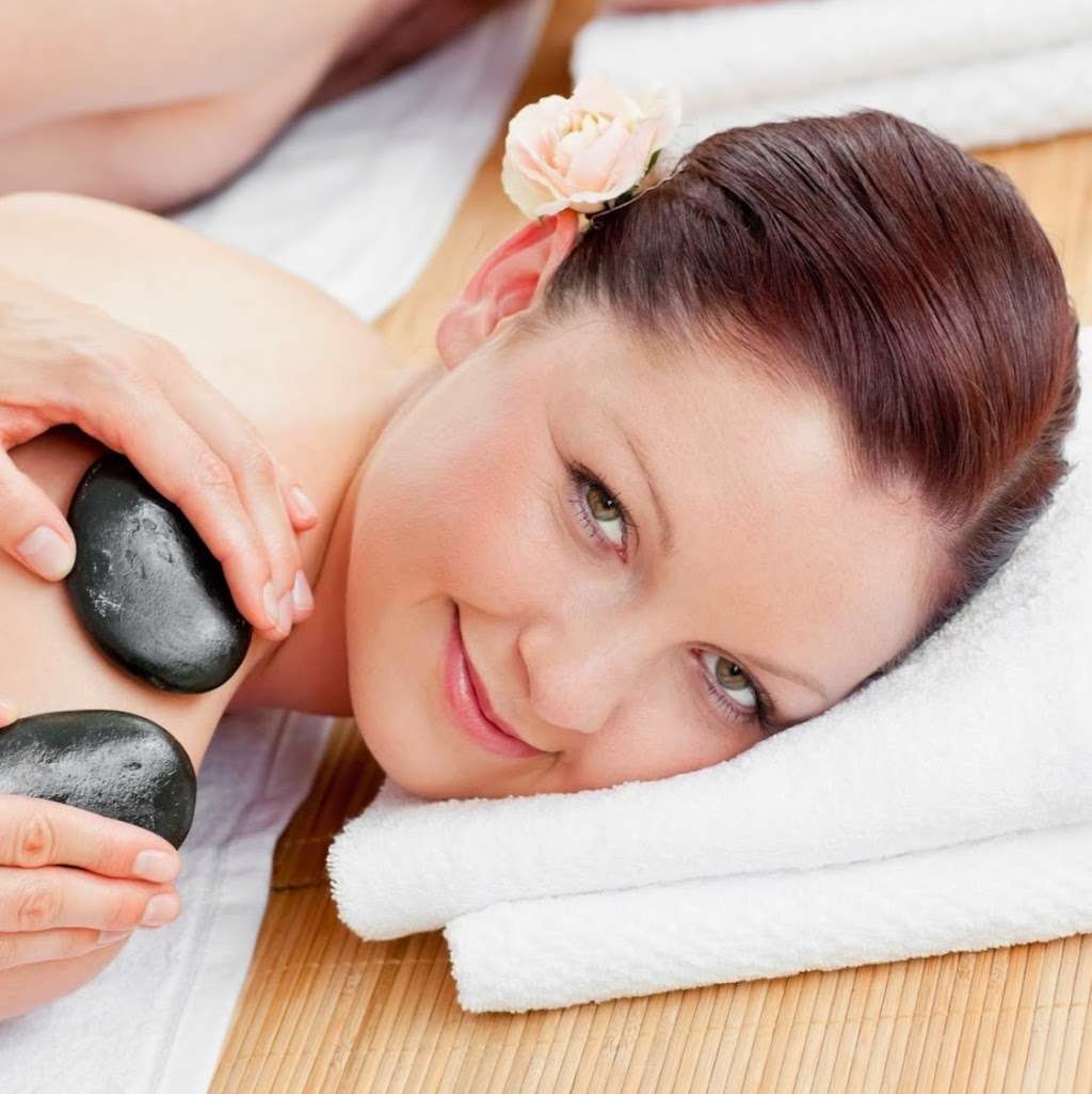 Hand & Stone Massage and Facial Spa | 20771 N Rand Rd, Kildeer, IL 60047 | Phone: (224) 677-3650