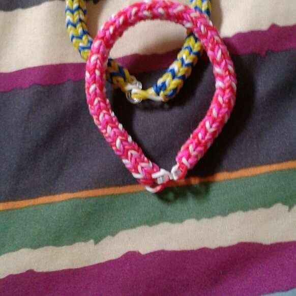 Loom Bands by Andrea | 446 Winters Ave, West Hazleton, PA 18202 | Phone: (570) 579-3320