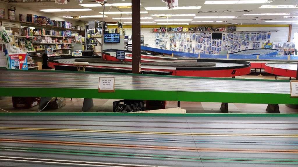 Trains & Lanes Hobbies | 3825 Northwood Ave, Easton, PA 18045 | Phone: (610) 253-8850