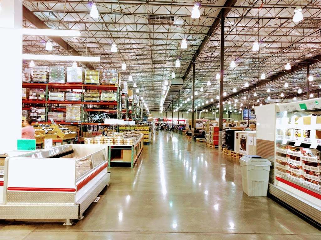 Costco Wholesale | 2660 Park Center Dr, Simi Valley, CA 93065, USA | Phone: (805) 578-3301