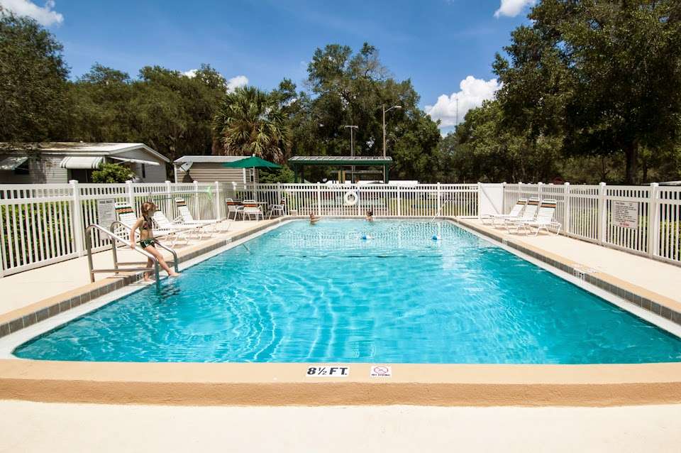 Country Squire MH & RV Resort | 6 Country Squire Dr, Paisley, FL 32767, USA | Phone: (352) 771-5614