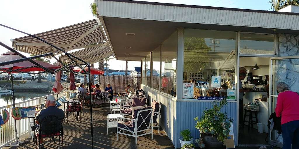 Marina Cafe | 720 Peninsula Rd, Wilmington, CA 90744, USA | Phone: (310) 847-1299