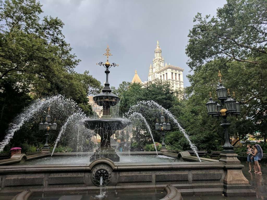 City Hall Park | Broadway & Chambers St, New York, NY 10007, USA | Phone: (212) 639-9675