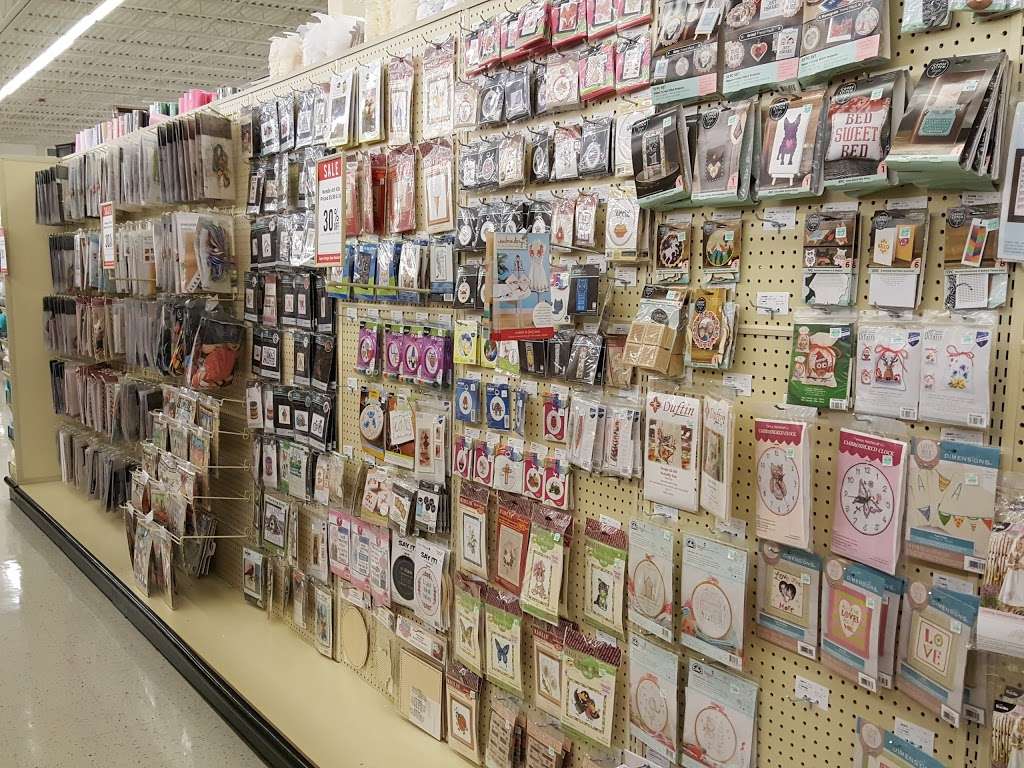 Hobby Lobby | 3333 Corridor Marketplace, Laurel, MD 20724, USA | Phone: (301) 490-2170