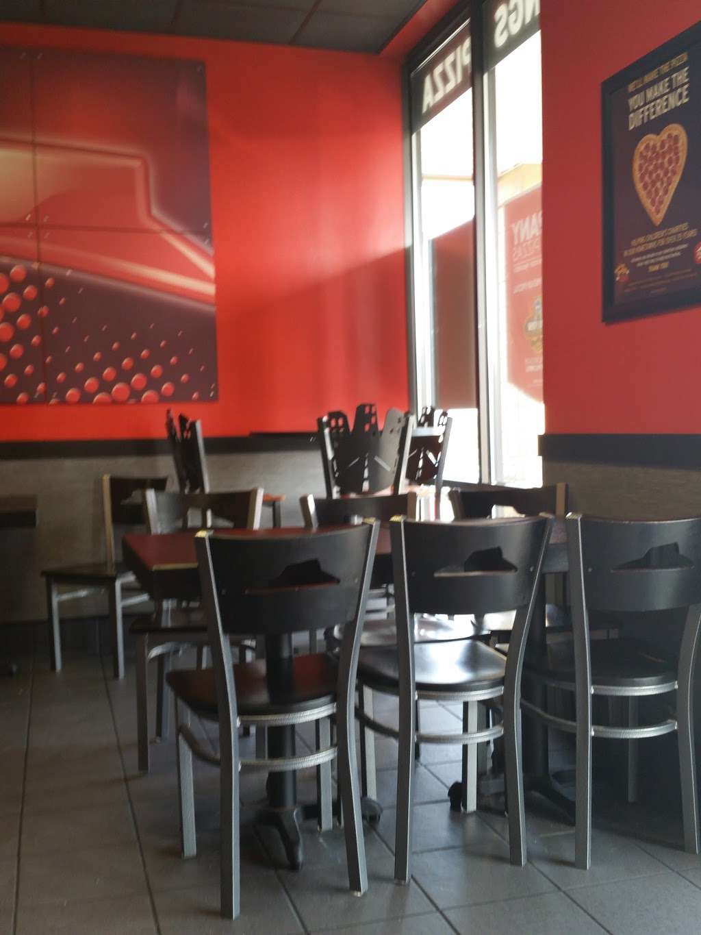 Pizza Hut | 903 Lincoln Way W, Chambersburg, PA 17201, USA | Phone: (717) 263-1212