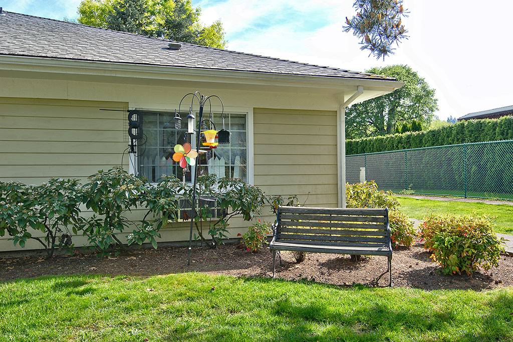Deerfield Village Assisted Living | 5770 SE Kellogg Creek Dr, Milwaukie, OR 97222, USA | Phone: (503) 653-4064