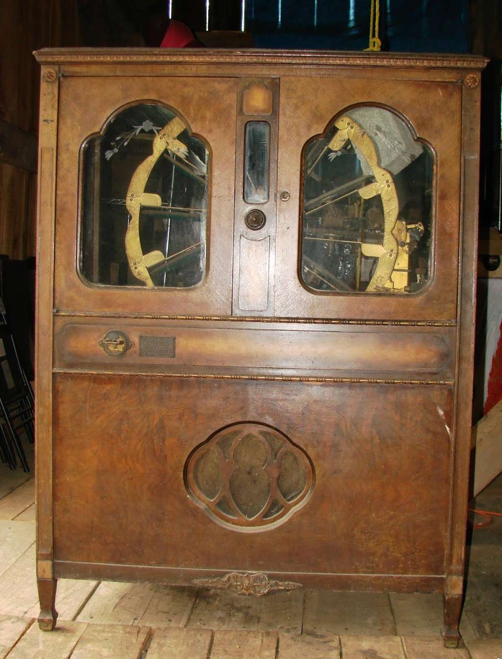 Belfast Farm Phonographs and Clocks | 13734 Scott Rd, Waynesboro, PA 17268 | Phone: (717) 762-0922