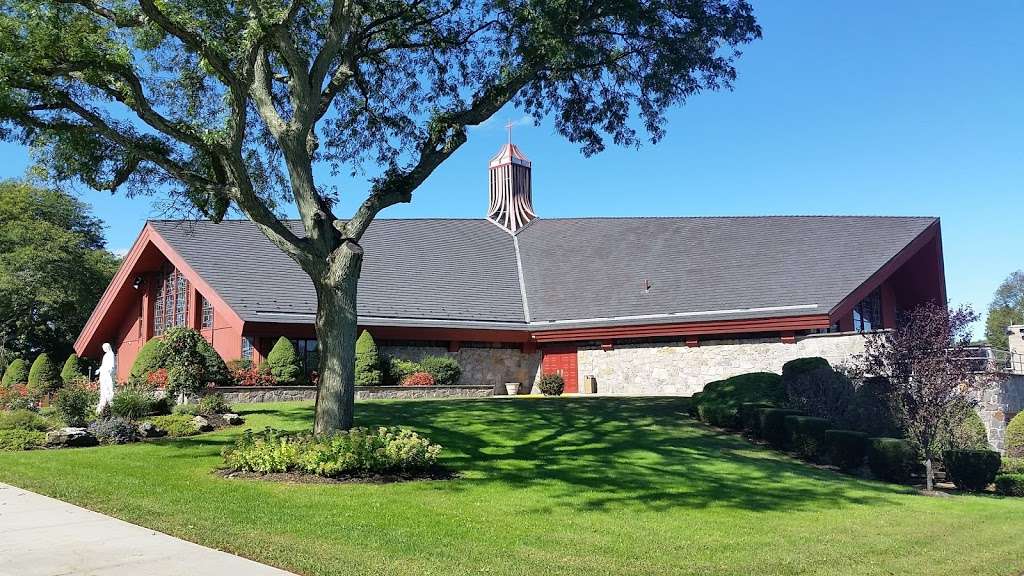 Church of St.Paul the Apostle | 2534 Cedar Swamp Rd, Glen Head, NY 11545, USA | Phone: (516) 935-1880