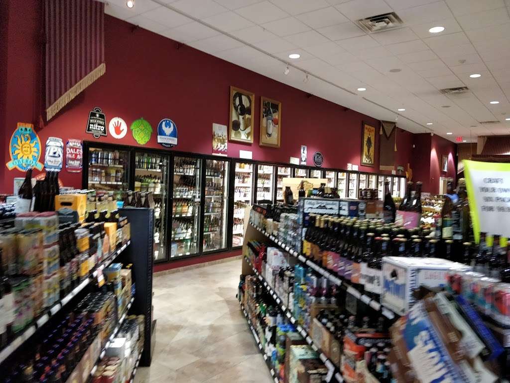 Malloys Finest Wine & Spirits | 1020 Maple Ave, Lisle, IL 60532, USA | Phone: (630) 271-0707