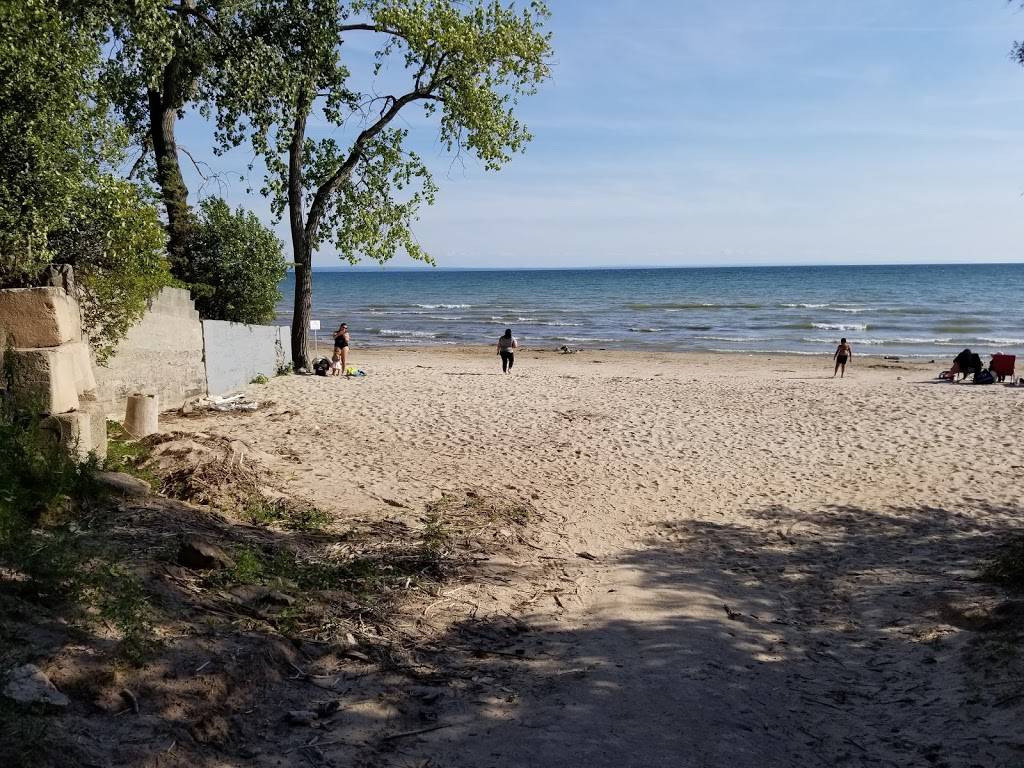 Crescent Beach Park | 1199 Edgemere Ln, Fort Erie, ON L2A 4P2, Canada | Phone: (905) 871-1600