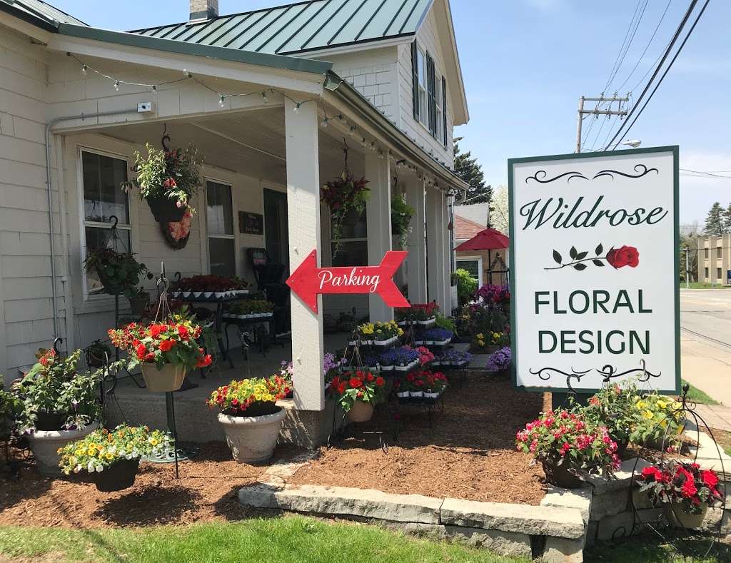 Wildrose Floral Design | 27 E Main St, Cary, IL 60013, USA | Phone: (847) 400-6800