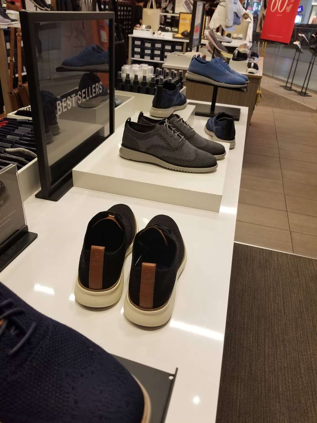 Cole Haan Outlet | 651 Kapkowski Rd Suite 2432, Elizabeth, NJ 07201, USA | Phone: (908) 994-1200