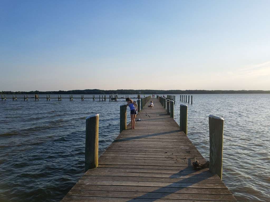 Public Boat Launch | 35261 Army Navy Dr, Mechanicsville, MD 20659, USA