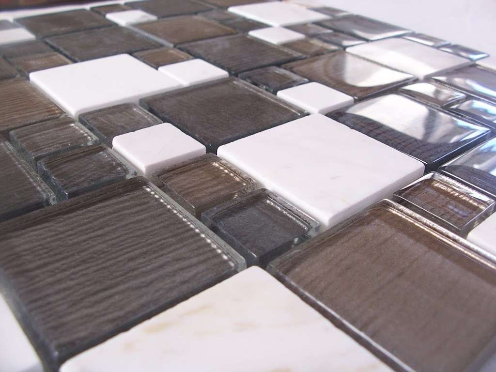 Glass Tile and Stone | 1940 Clearing Ct, New Lenox, IL 60451, USA | Phone: (815) 463-9630