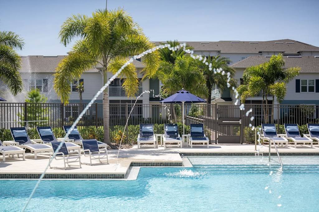 5 Oaks at Westchase | 8820 Thomas Oaks Dr, Tampa, FL 33626, USA | Phone: (844) 502-1932