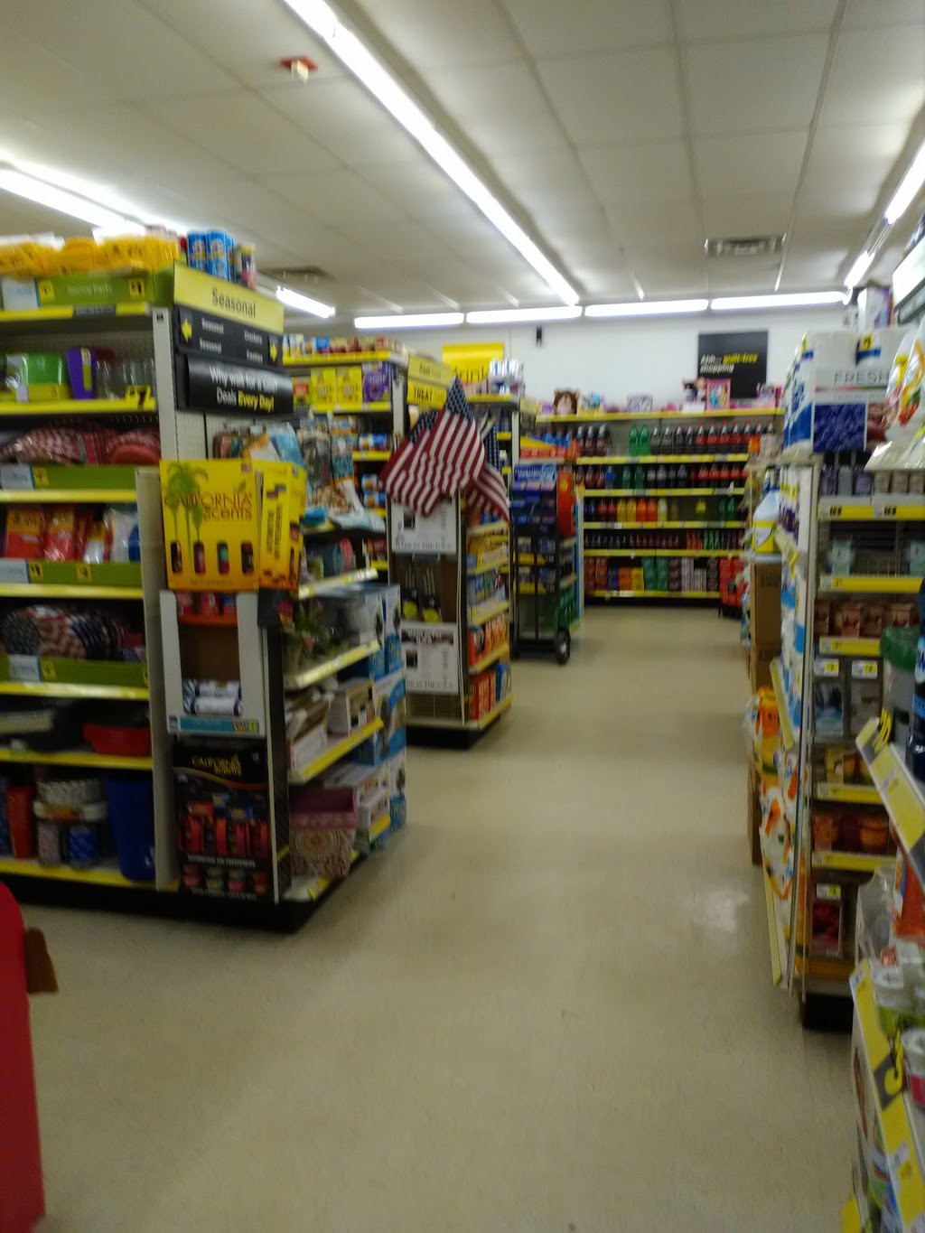 Dollar General | 208 S Main St, Moscow, PA 18444, USA | Phone: (570) 795-4380