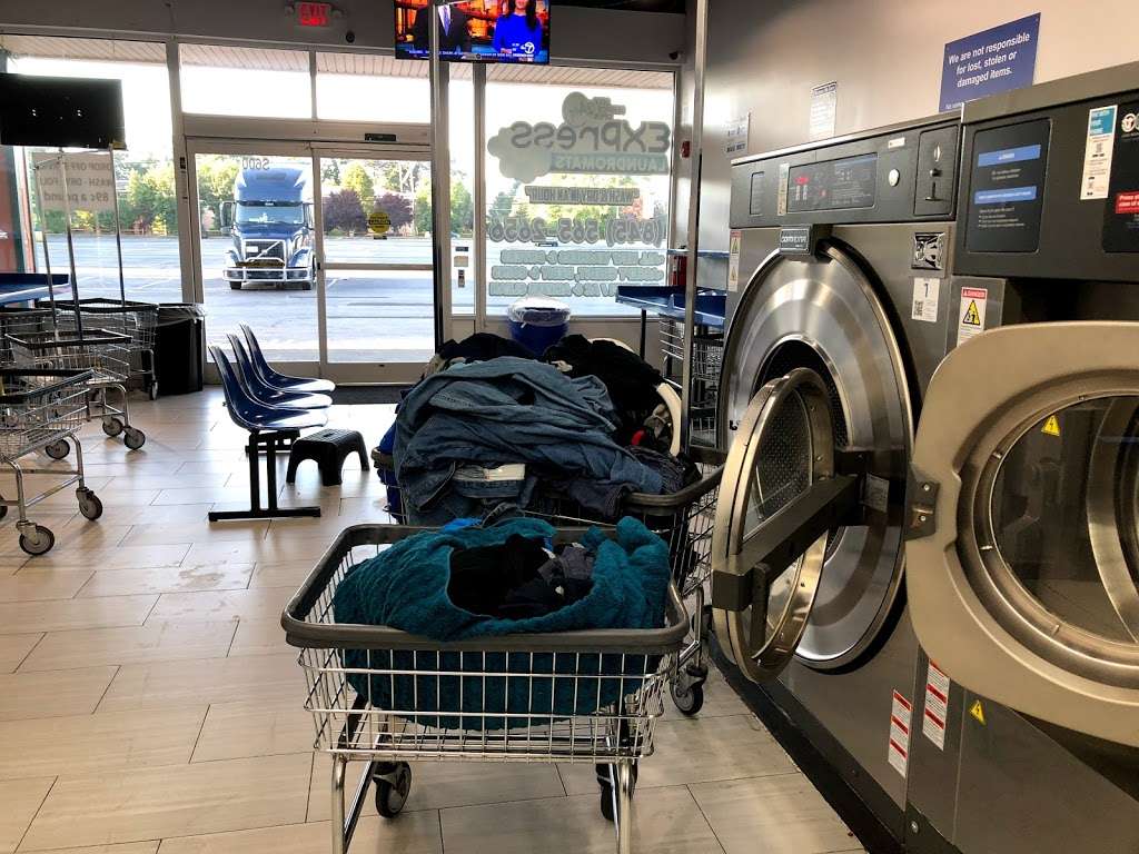 Express Laundromat Of New Windsor | 436 Blooming Grove Turnpike #600, New Windsor, NY 12553, USA | Phone: (845) 565-2656