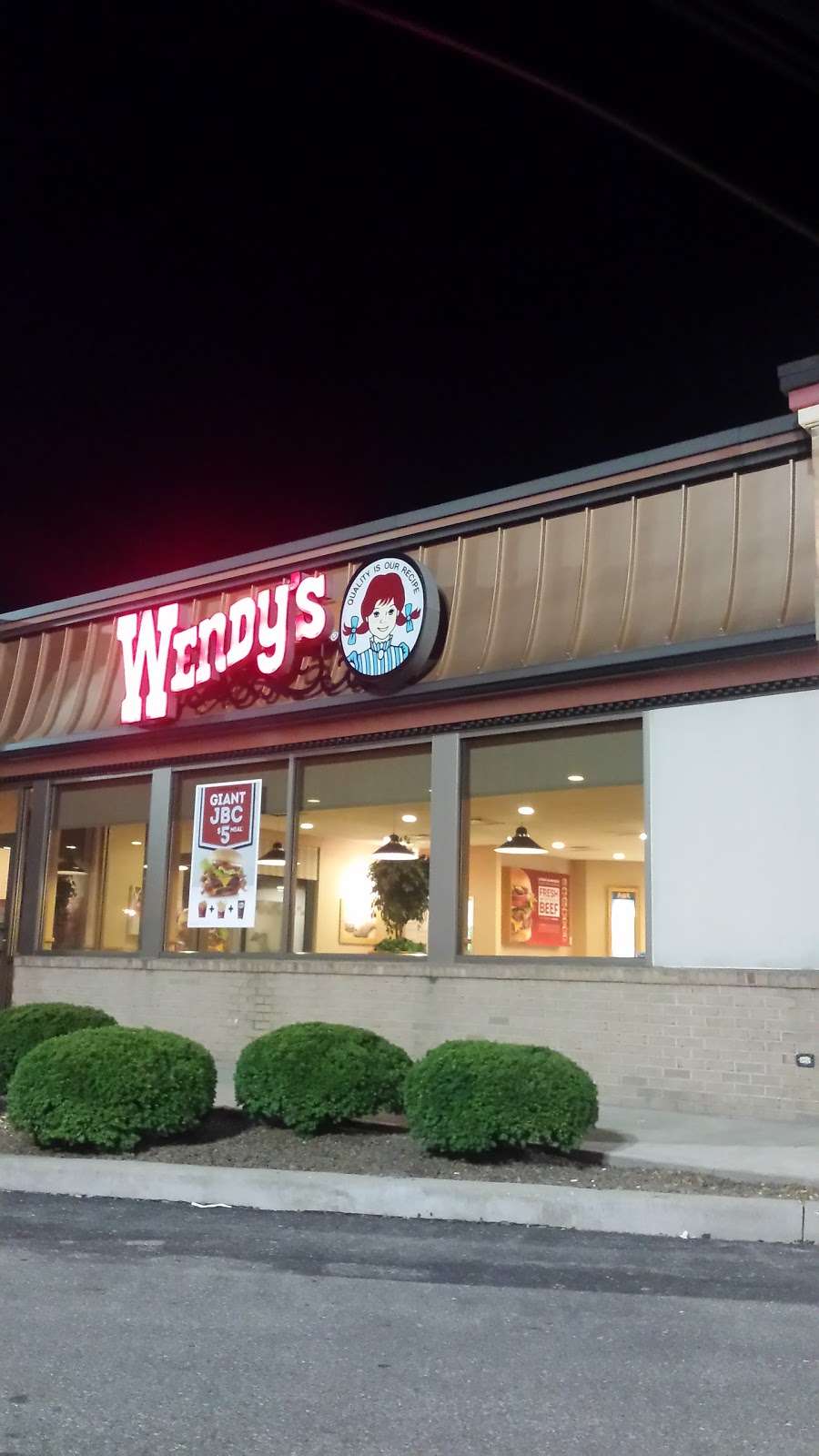 Wendys | 5055 W Washington St, Indianapolis, IN 46241, USA | Phone: (317) 247-5001