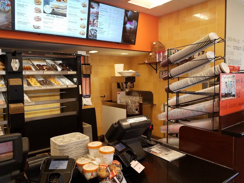 Dunkin | 95 Franklin St, Quincy, MA 02169 | Phone: (617) 472-9240