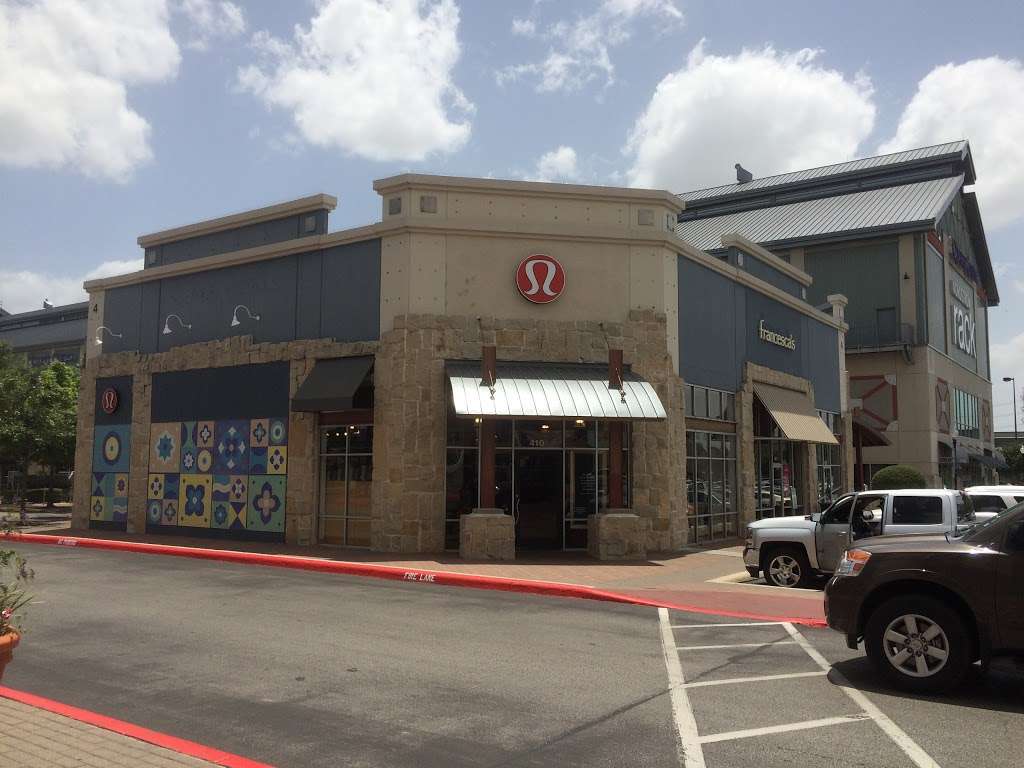 lululemon | 255 E Basse Rd #6B, San Antonio, TX 78209, USA | Phone: (210) 822-0017