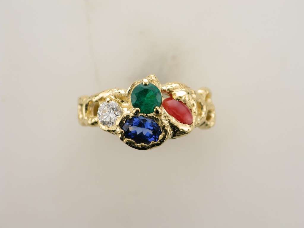 Finch Jewelers | 1575 Fruitville Pk, #1, Lancaster, PA 17601, USA | Phone: (717) 293-3333