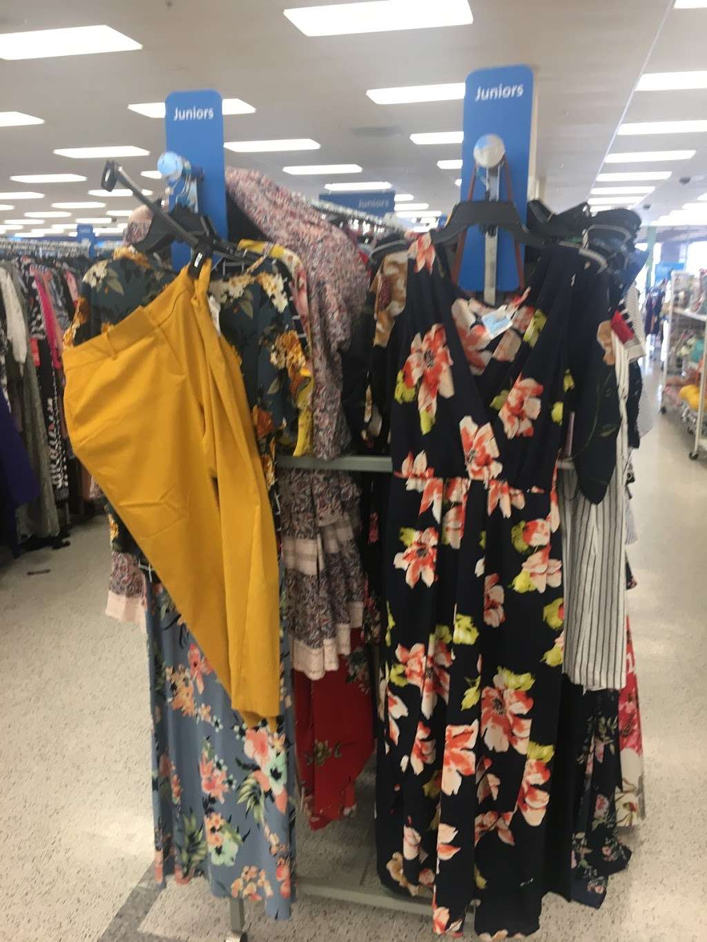 Ross Dress for Less | 104 Vintage Way, Novato, CA 94945, USA | Phone: (415) 898-6466