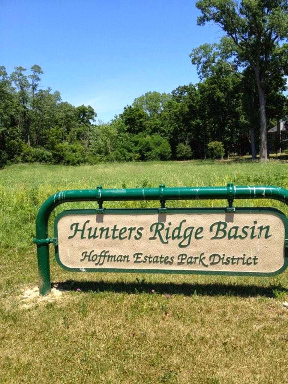 Hunters Ridge Basin | 5694 Red Oak Dr, Hoffman Estates Park District, IL 60169, USA | Phone: (847) 885-7500