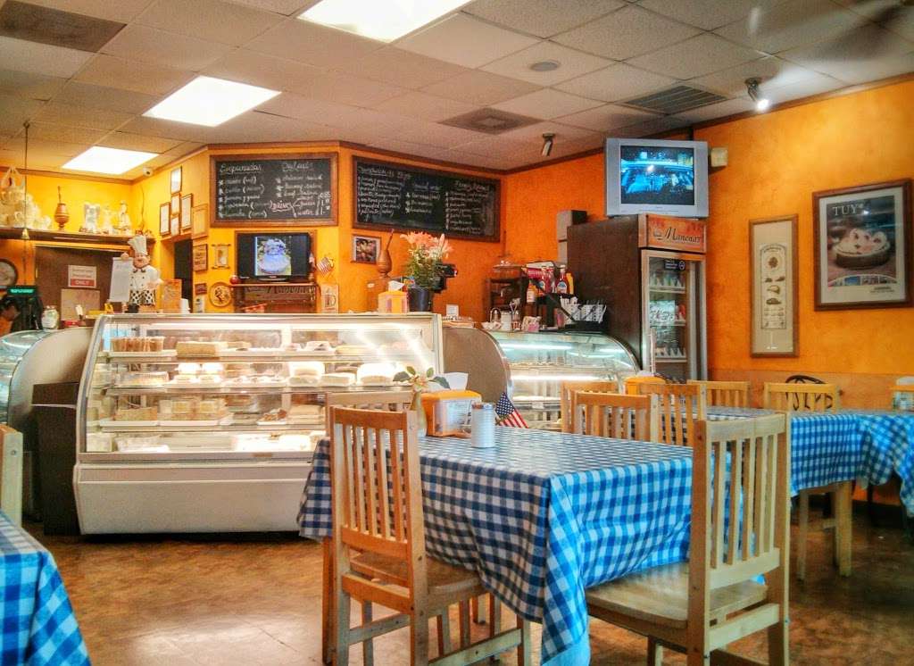 Manenas Pastry Shop & Deli | 11018 Westheimer Rd, Houston, TX 77042, USA | Phone: (713) 278-7139