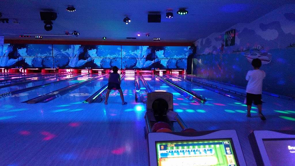 Lord Calvert Lanes | 2275 Solomons Island Rd, Huntingtown, MD 20639 | Phone: (410) 535-3560