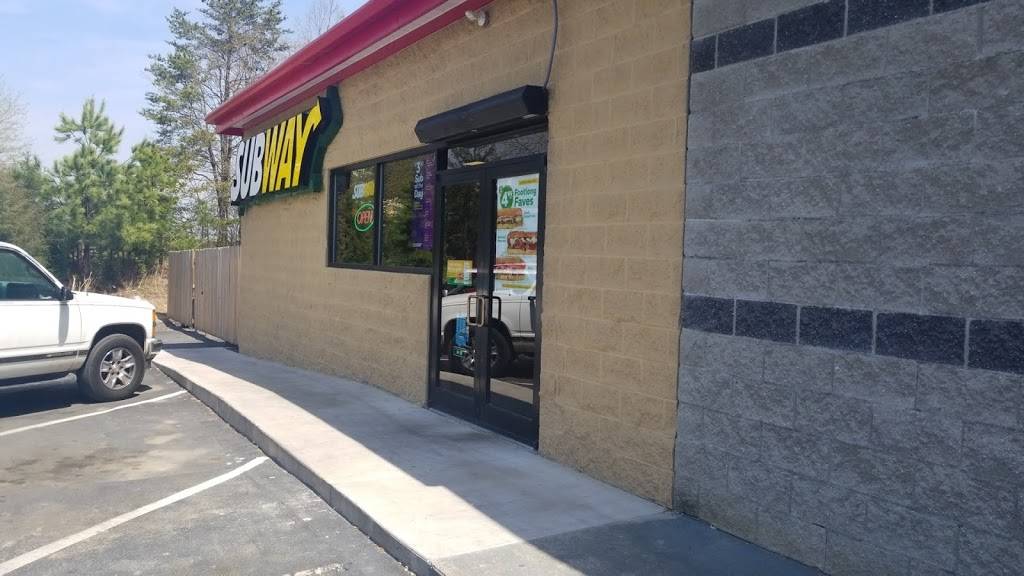 Subway | 2120 Shelby Rd, Kings Mountain, NC 28086 | Phone: (704) 734-0622