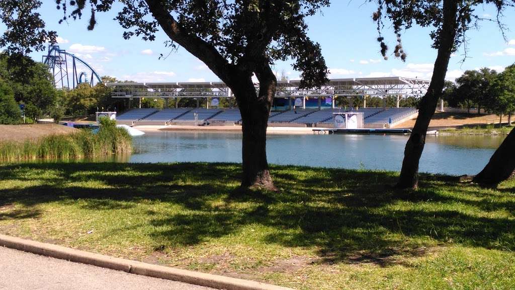 Sea World Main Entrance | San Antonio, TX 78251, USA